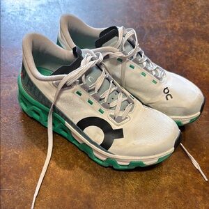 On Running White and Green Monsters